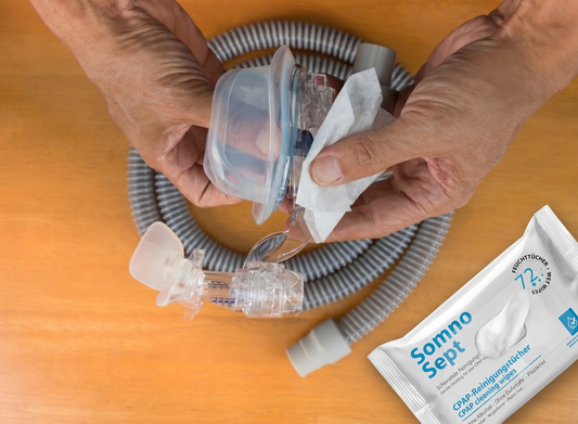 Hoe maak ik mijn CPAP masker schoon?